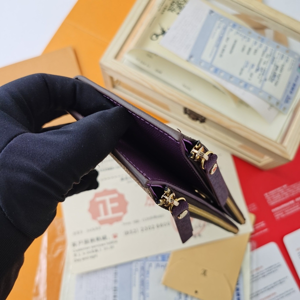 LVコピーウォレット側面デザイン